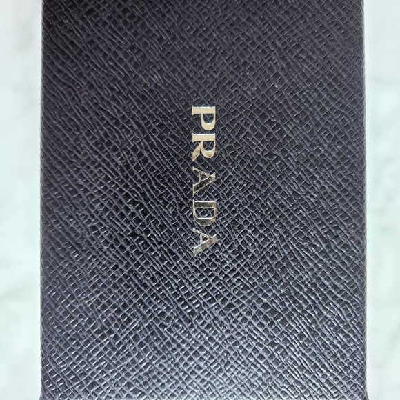 NEW Prada Vitello Leather Keychain Wallet - Picture 5 of 5